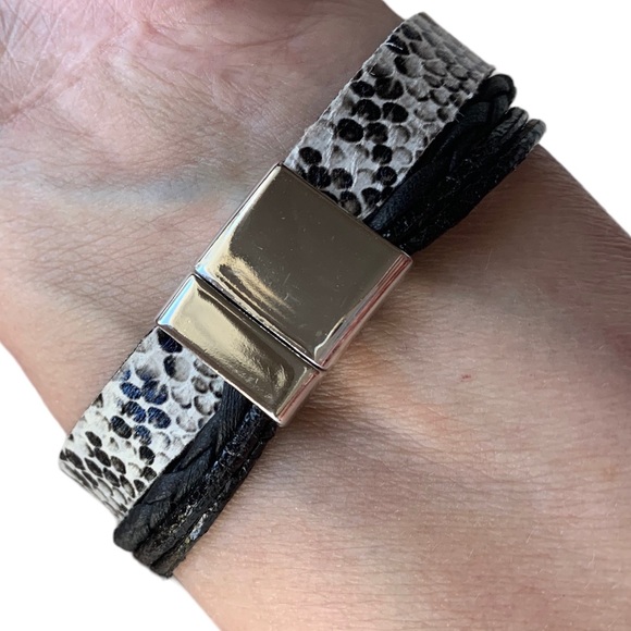 Magnetic Multi Strand Snake Pattern Braided Black & White Rhinestone Bracelet - Picture 5 of 7